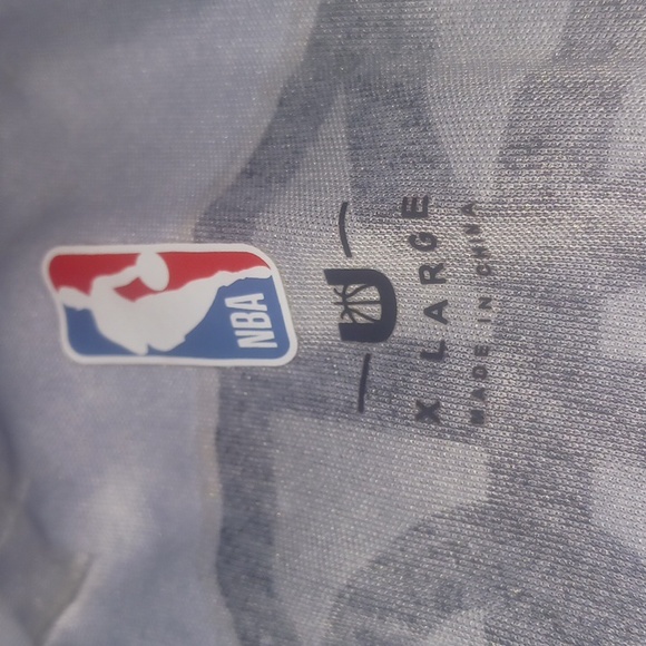 A GRAY/RUCIO T SHRIT - Picture 3 of 4